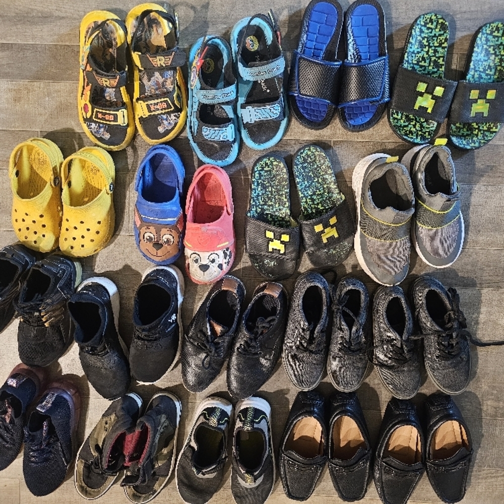 Kids Black Sneakers